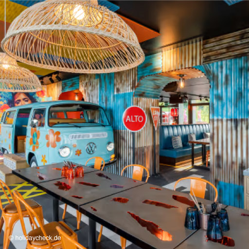 Hotel FIVE von hwa Architekten AG